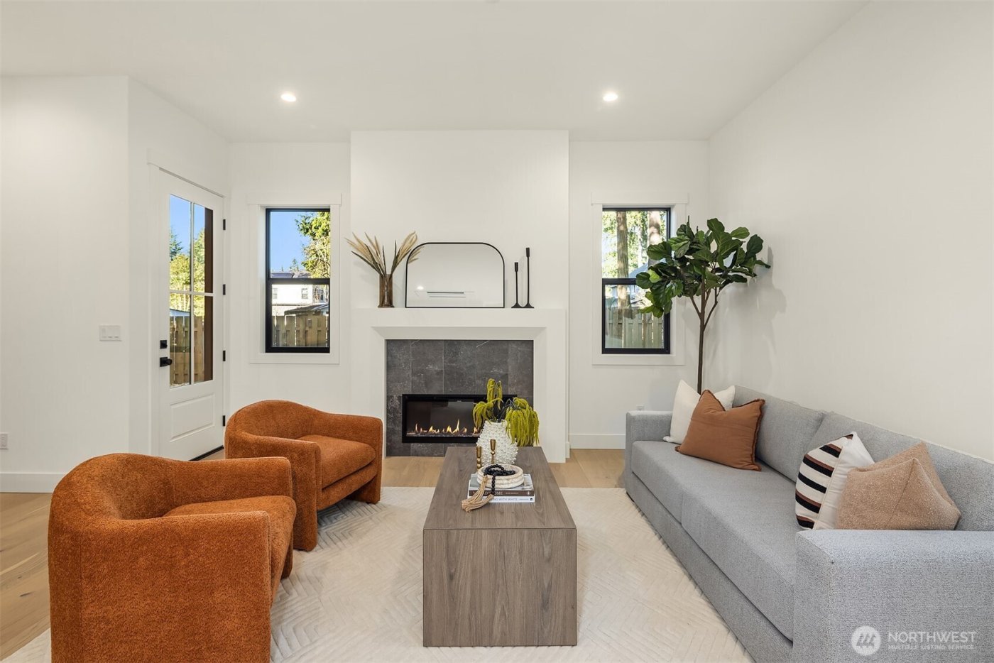 15016 SE 22nd Street , Bellevue, WA 98007