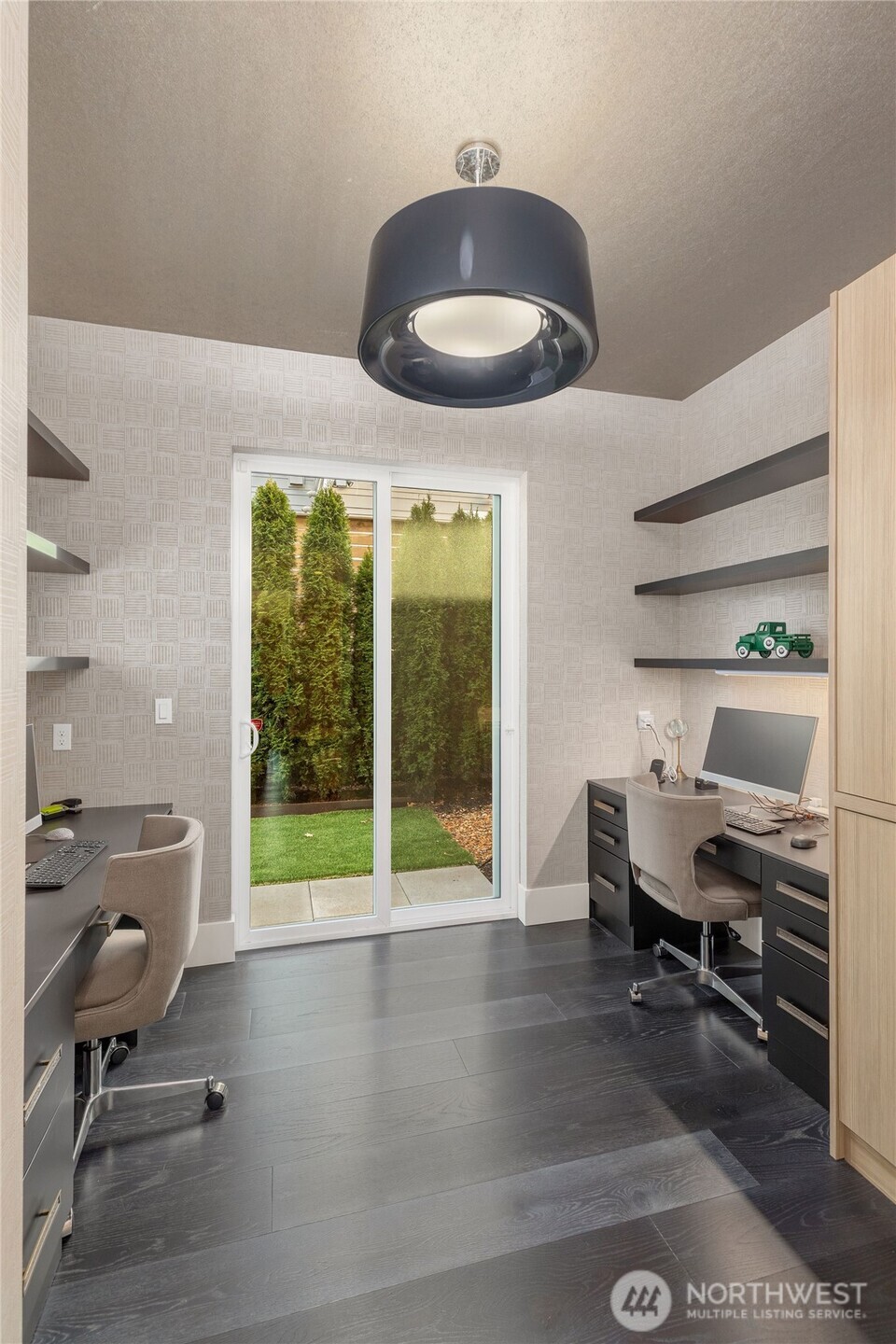 6504 103rd Avenue NE, Kirkland, WA 98033