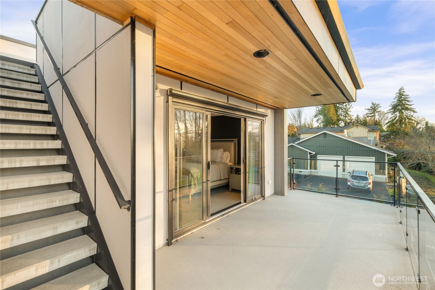 6504 103rd Avenue NE, Kirkland, WA 98033