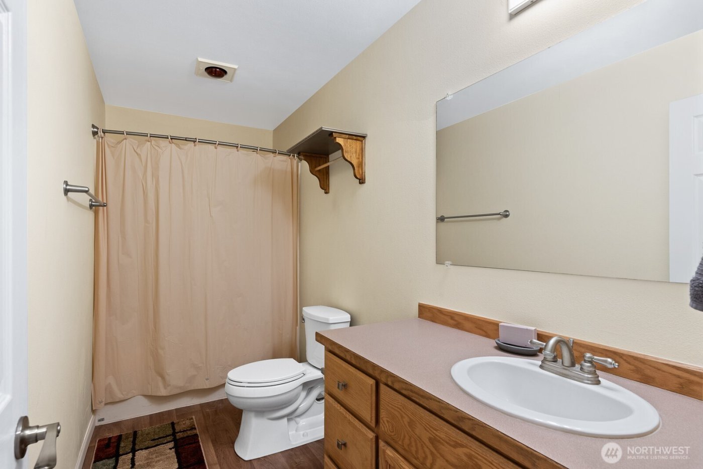 2245 SE Camano Drive , Camano Island, WA 98282