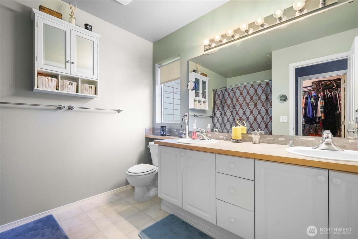 22727 43rd Avenue S #11-1, Kent, WA 98032