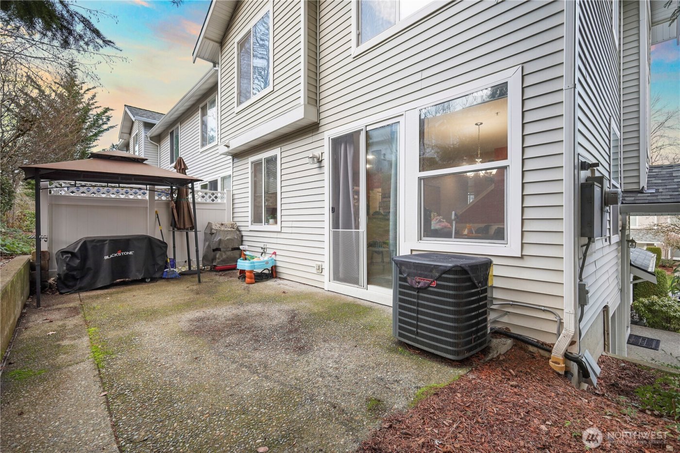 22727 43rd Avenue S #11-1, Kent, WA 98032