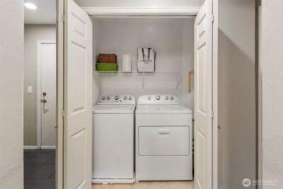 18501 SE Newport Way #H236, Issaquah, WA 98027 - Photo 17