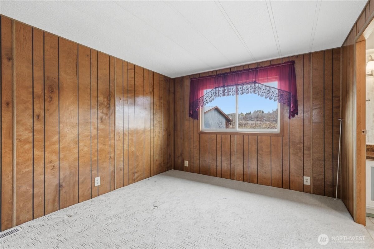 3561 Highway 155 , Coulee Dam, WA 99116
