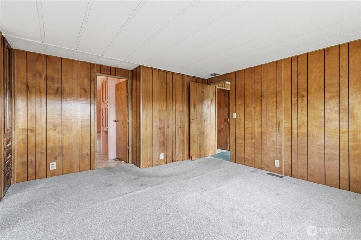 3561 Highway 155 , Coulee Dam, WA 99116