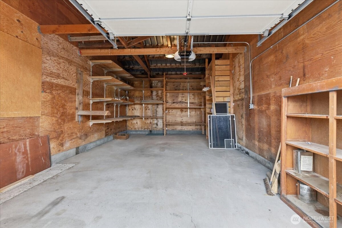 3561 Highway 155 , Coulee Dam, WA 99116