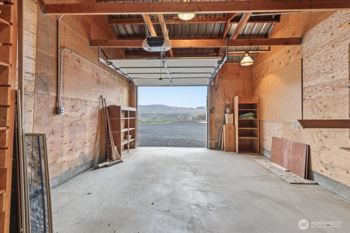 3561 Highway 155 , Coulee Dam, WA 99116