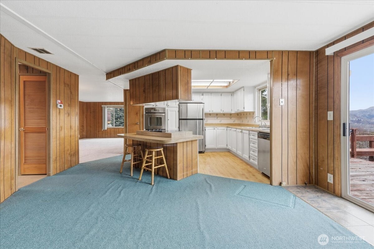 3561 Highway 155 , Coulee Dam, WA 99116