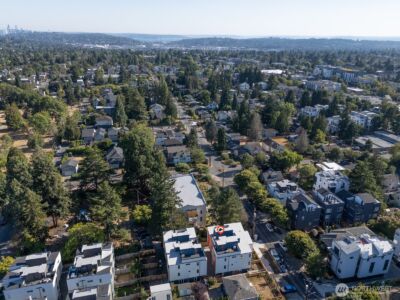 9020 13th Avenue NW #C, Seattle, WA 98117 - Photo 31