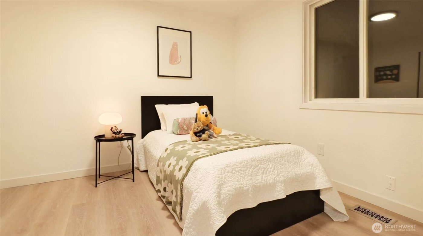 5392 April Drive , Langley, WA 98260