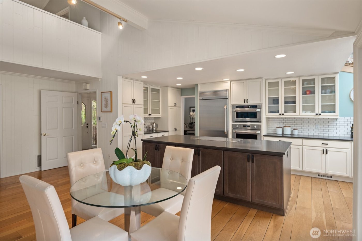 3126 211th Avenue NE, Sammamish, WA 98074