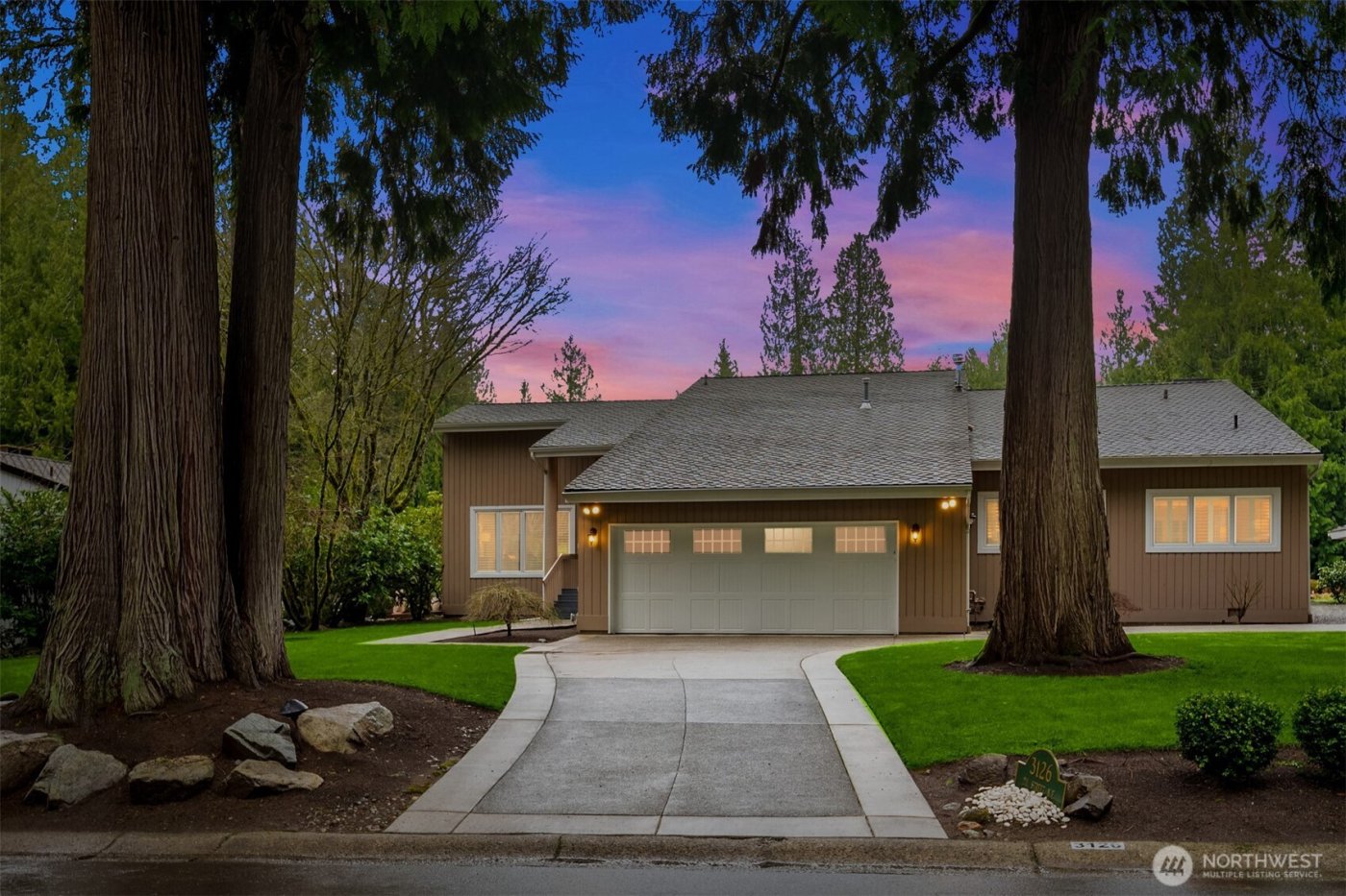 3126 211th Avenue NE, Sammamish, WA 98074