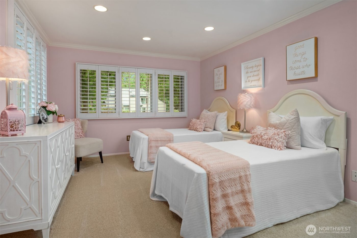 3126 211th Avenue NE, Sammamish, WA 98074