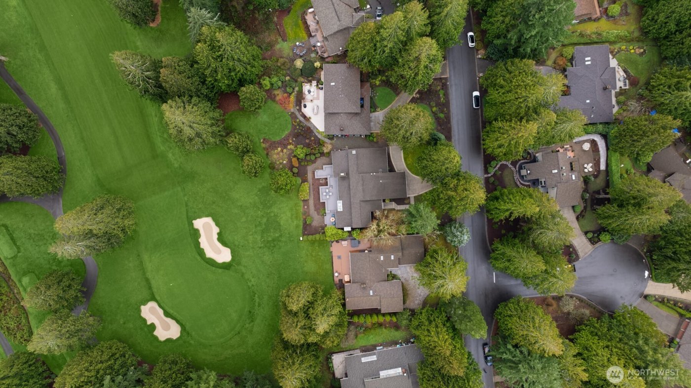 3126 211th Avenue NE, Sammamish, WA 98074