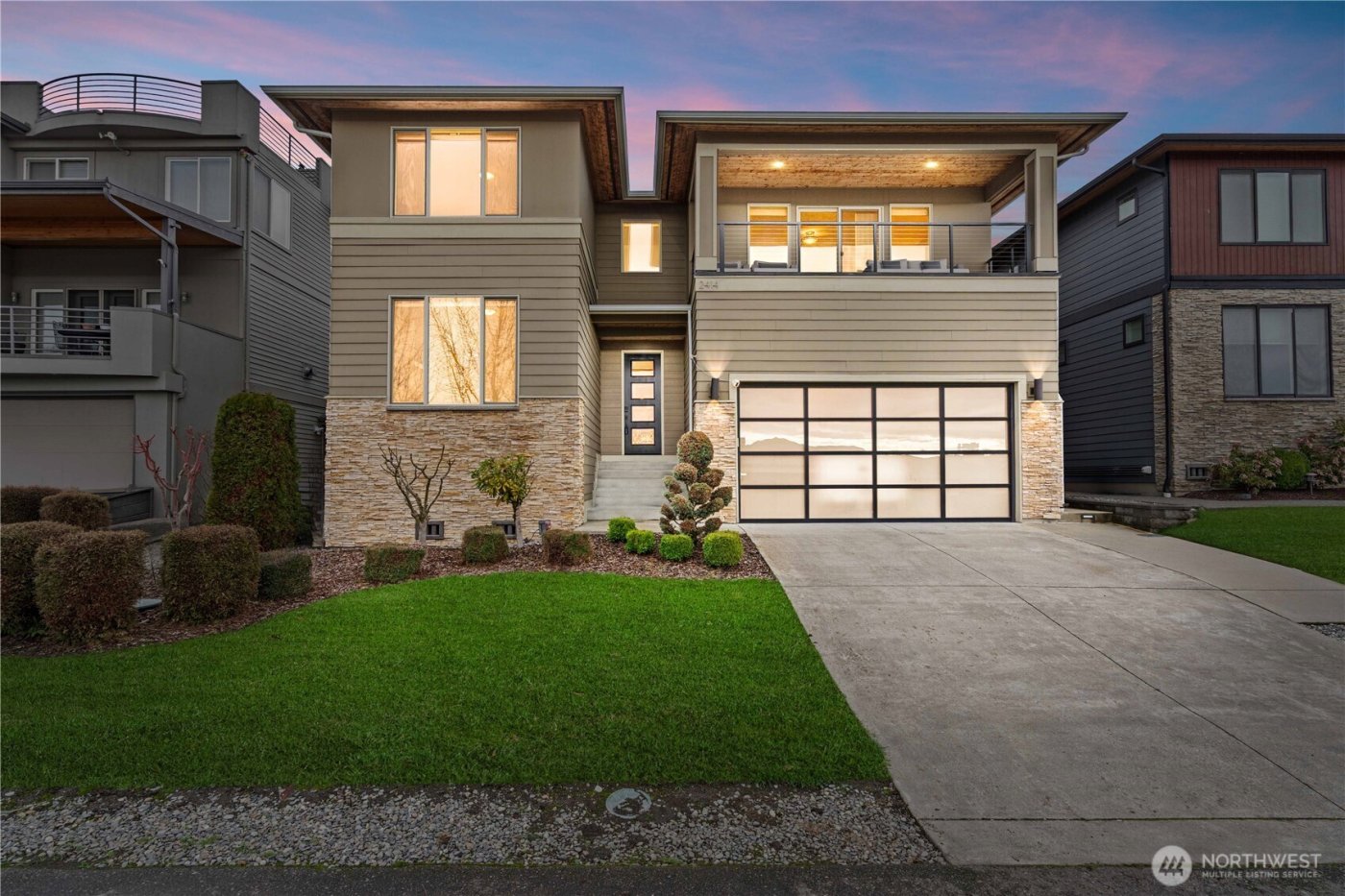 2414 Garden Court N, Renton, WA 98056