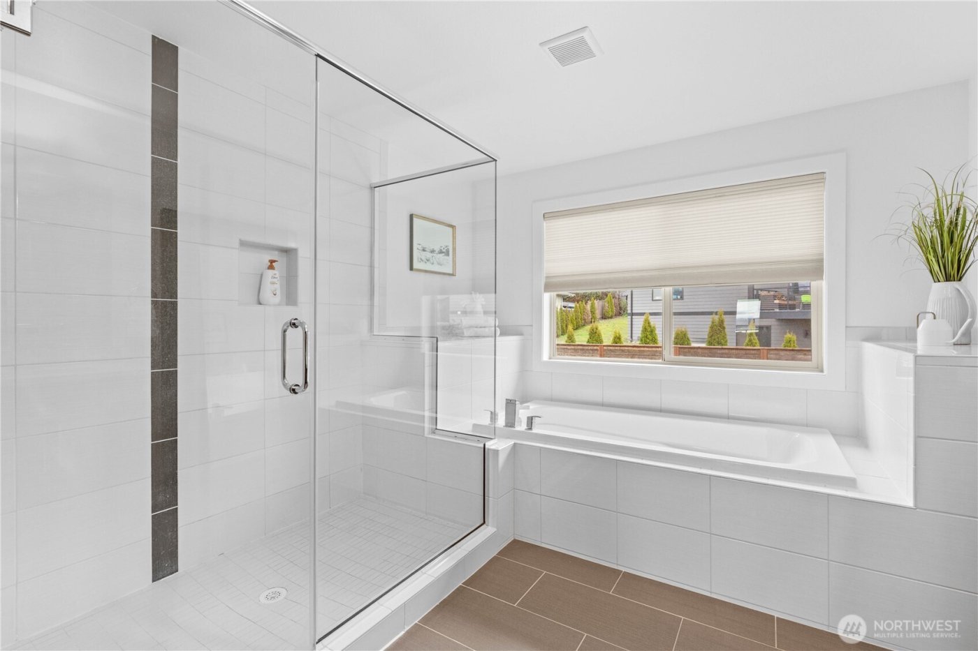 2414 Garden Court N, Renton, WA 98056