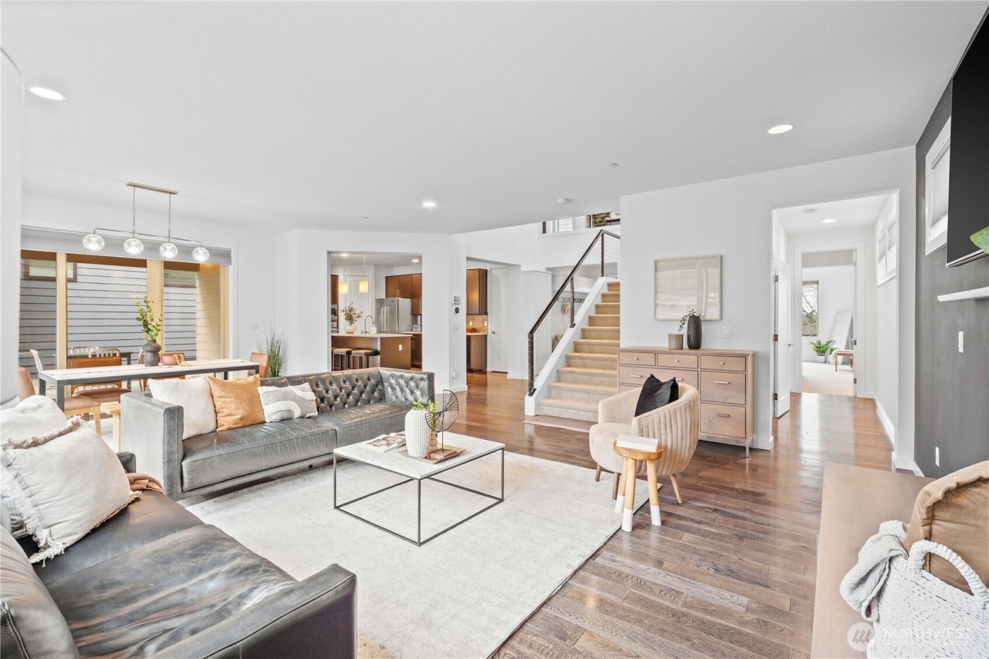 2414 Garden Court N, Renton, WA 98056