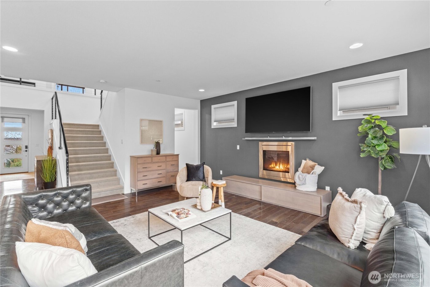 2414 Garden Court N, Renton, WA 98056