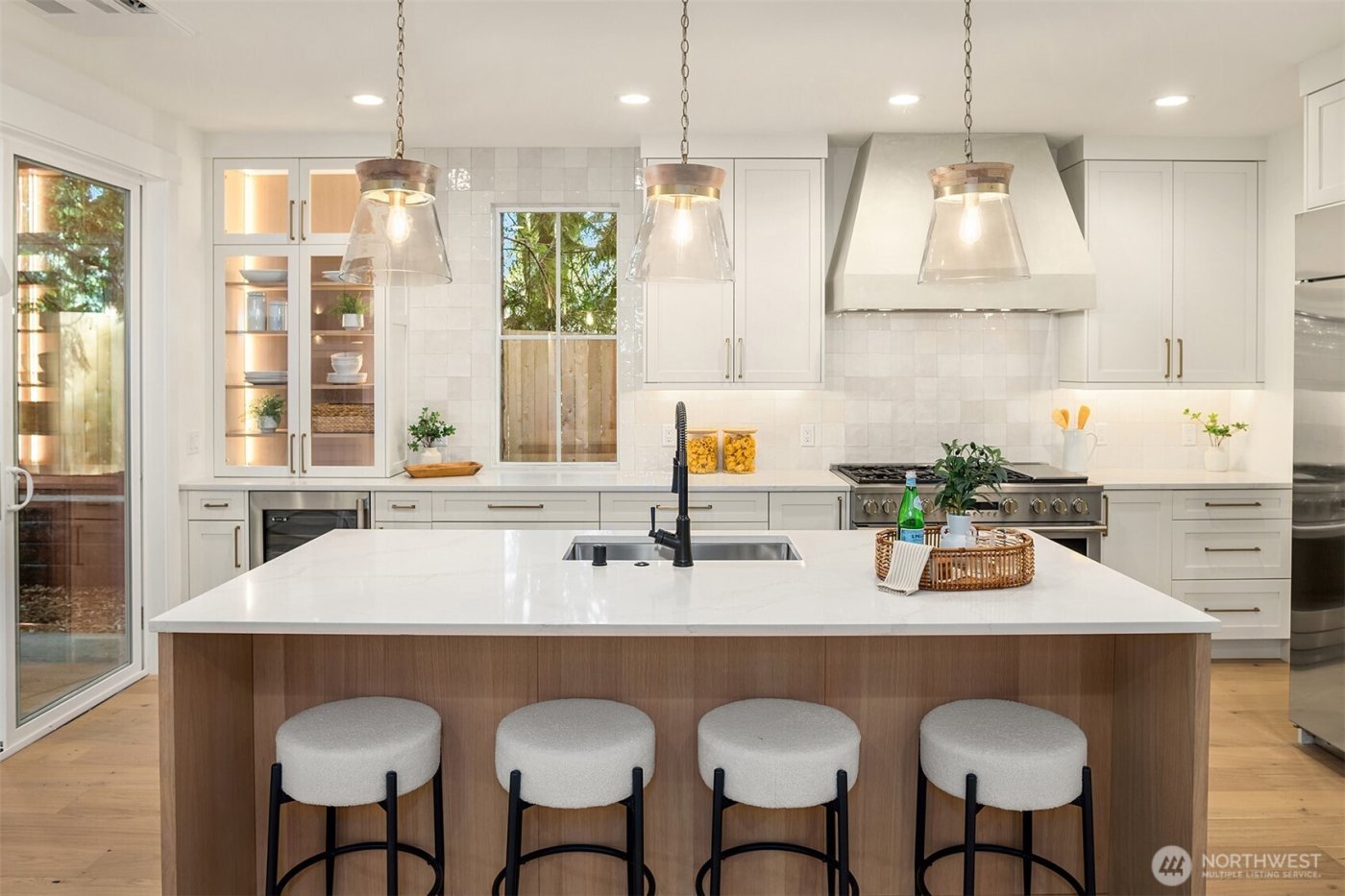 11814 NE 103rd Place , Kirkland, WA 98033