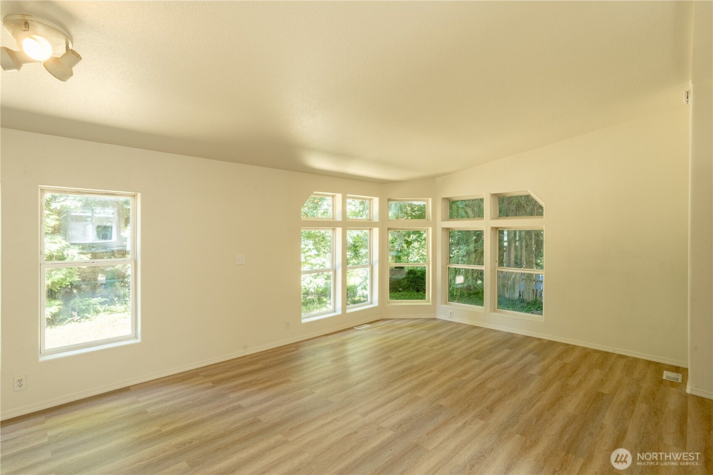 111 Spring Court , Vader, WA 98593