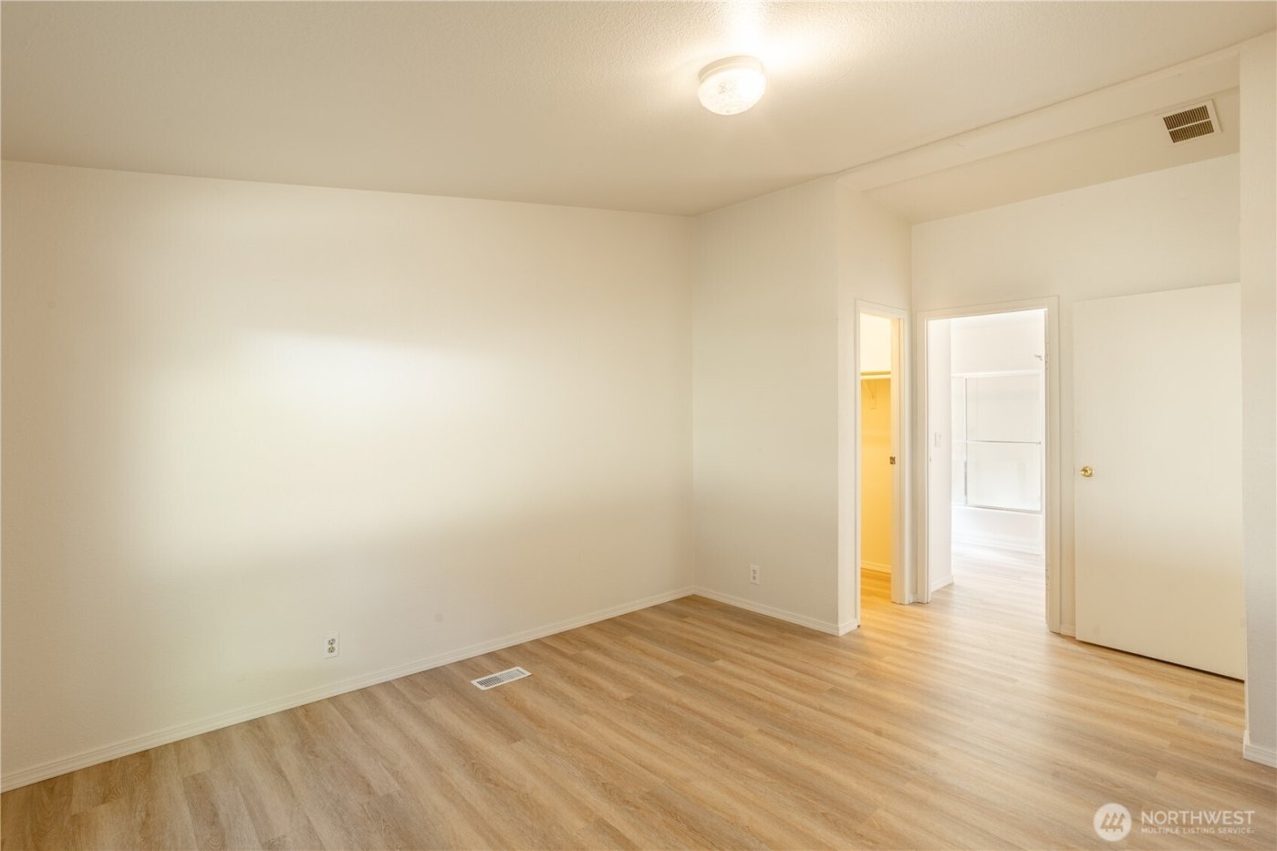 111 Spring Court , Vader, WA 98593