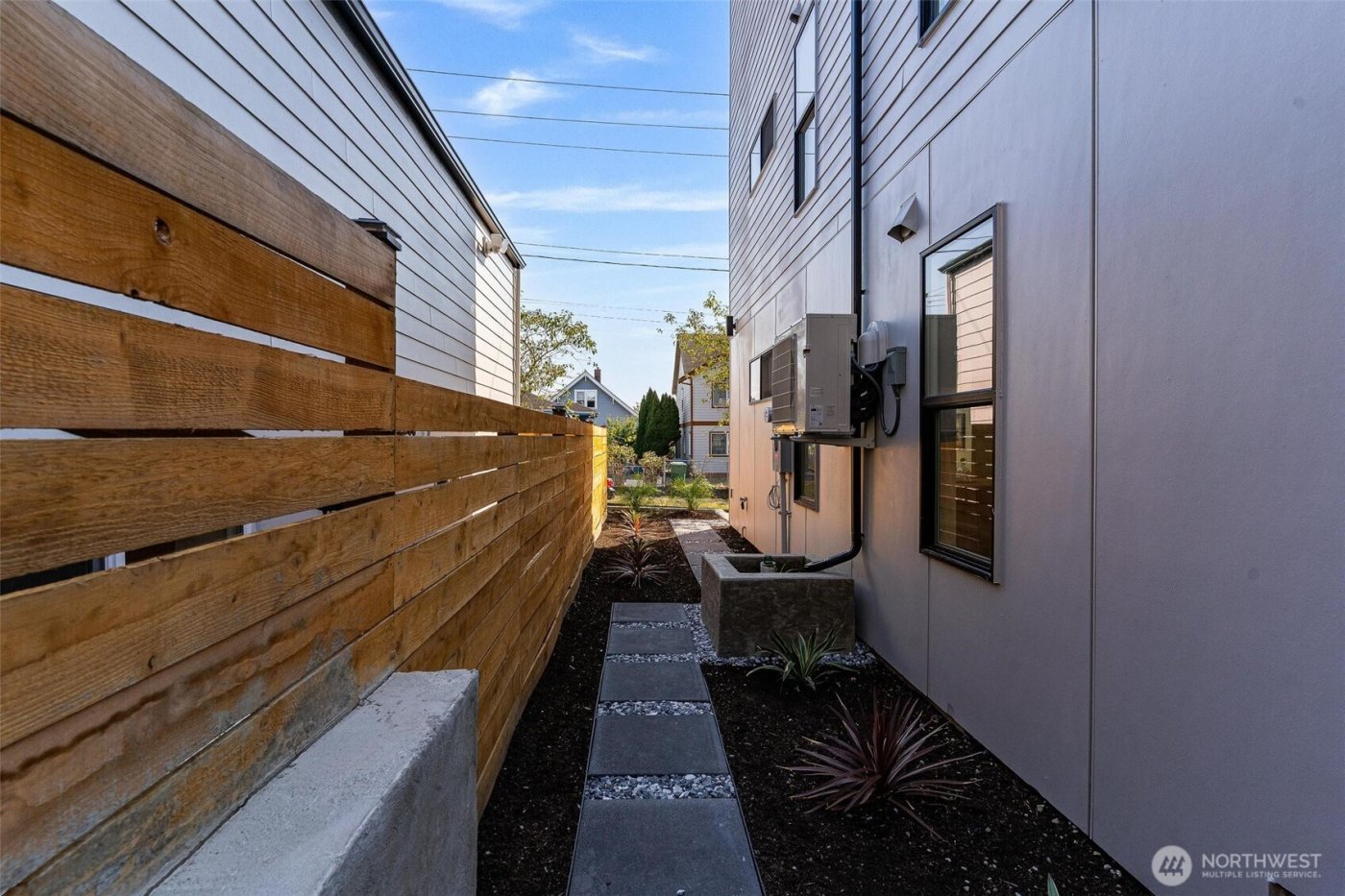 1616 S Juneau Street , Seattle, WA 98108