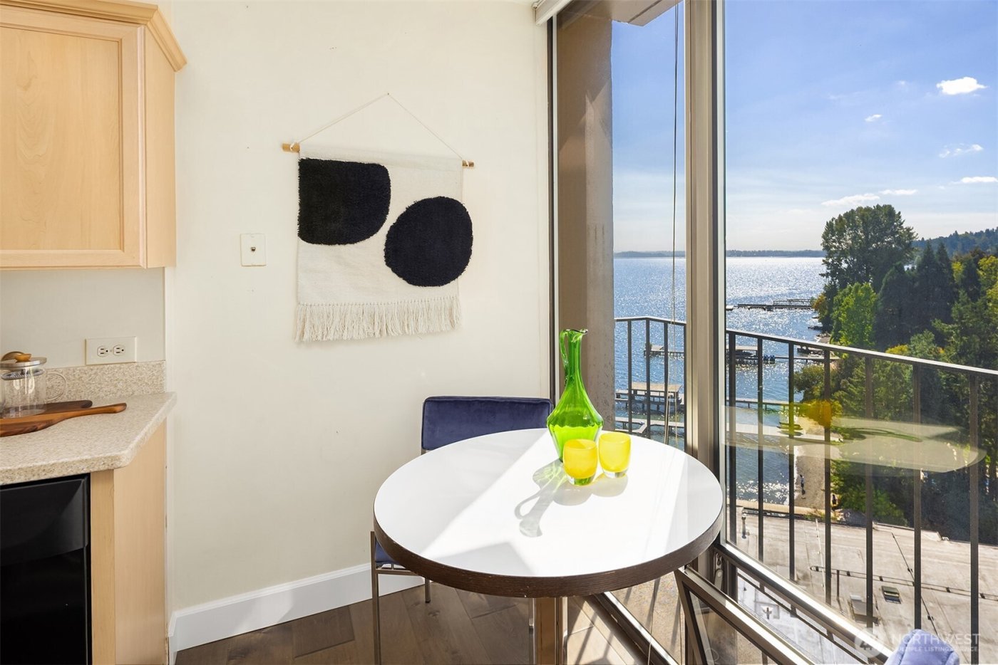 1620 43rd Avenue E #8C, Seattle, WA 98112-3267