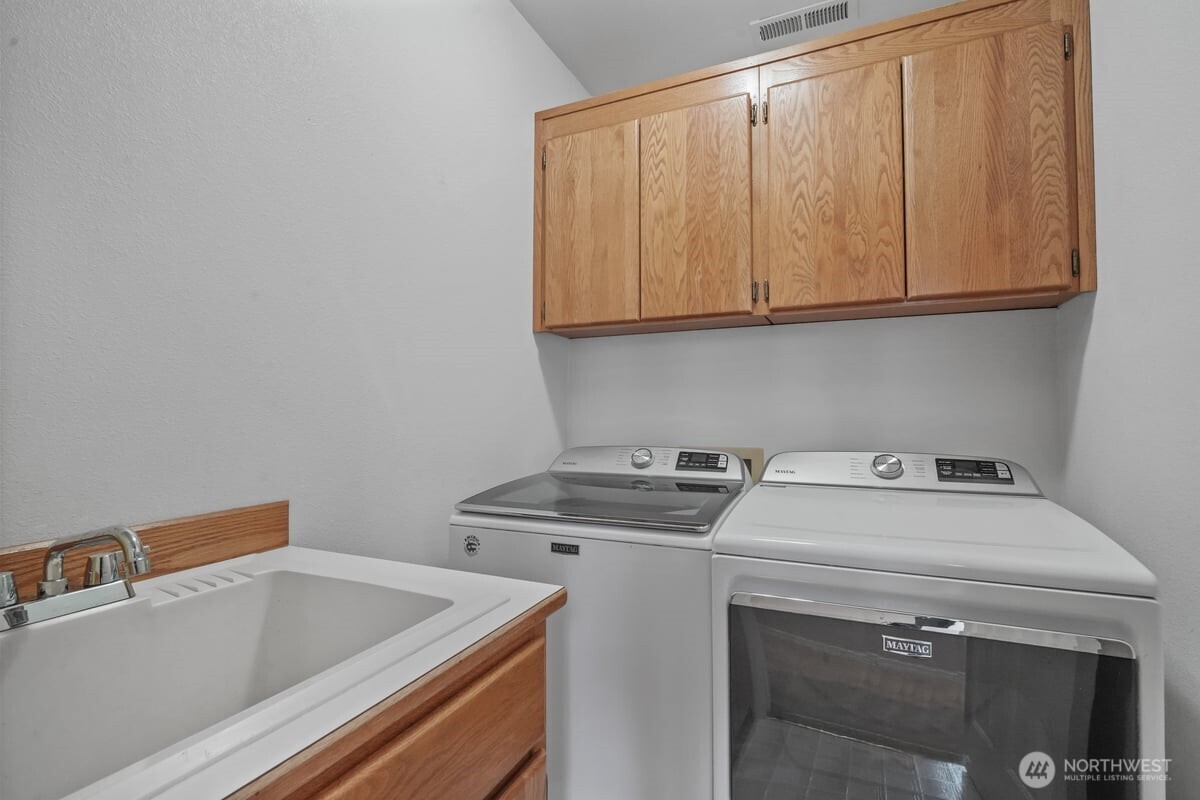 126 Cormorant Drive , Steilacoom, WA 98388