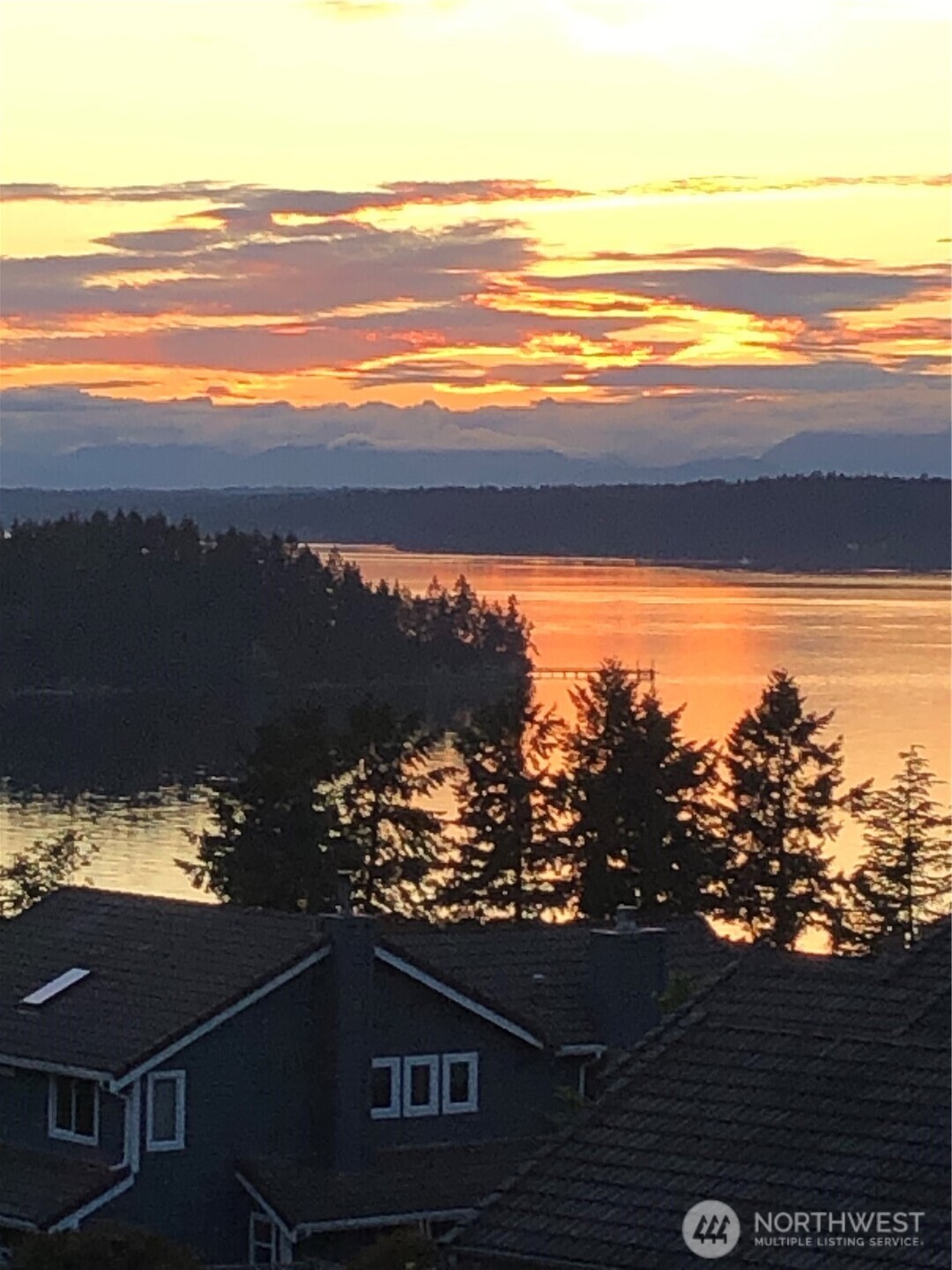 126 Cormorant Drive , Steilacoom, WA 98388