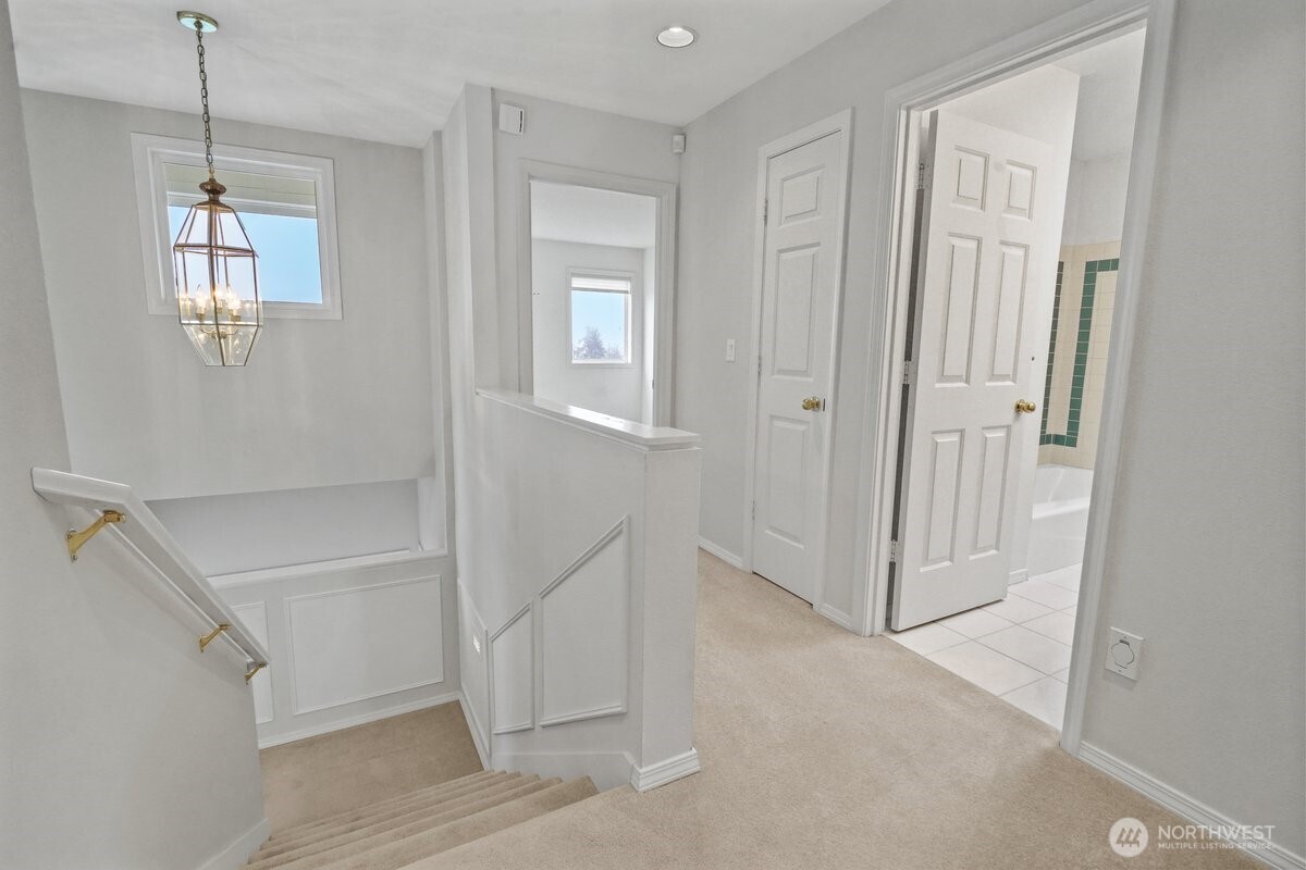 126 Cormorant Drive , Steilacoom, WA 98388