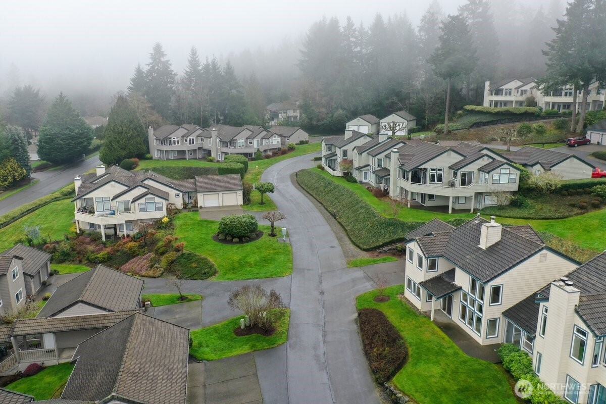 126 Cormorant Drive , Steilacoom, WA 98388