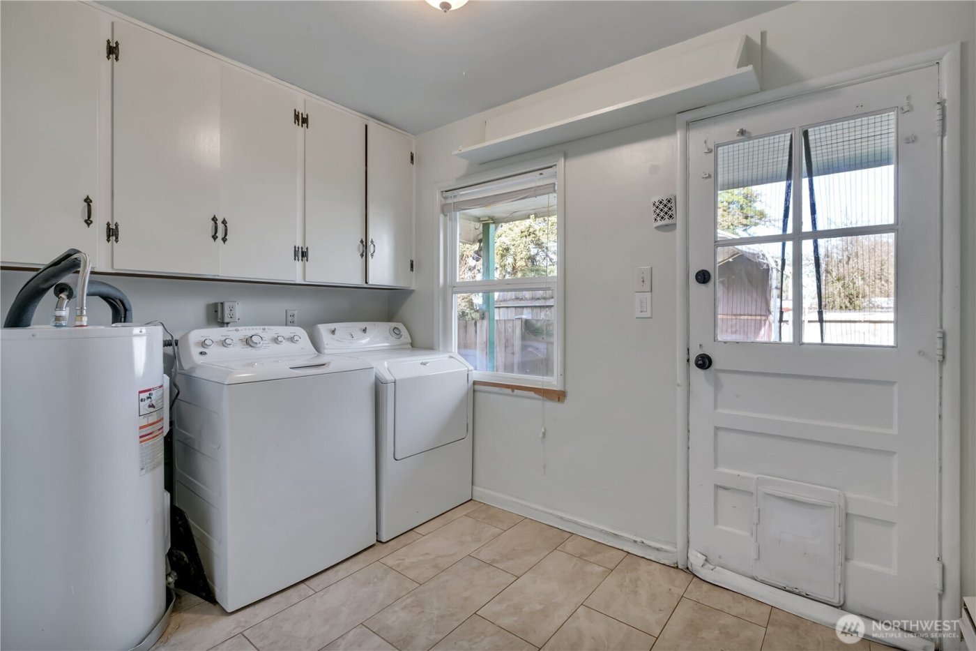 445 S 96th Street , Tacoma, WA 98444