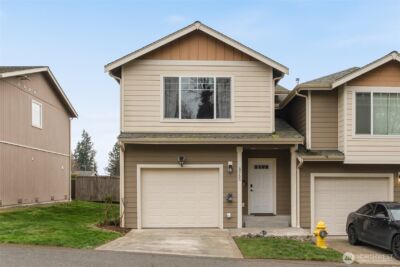 755 Glenridge Court , Bremerton, WA 98310