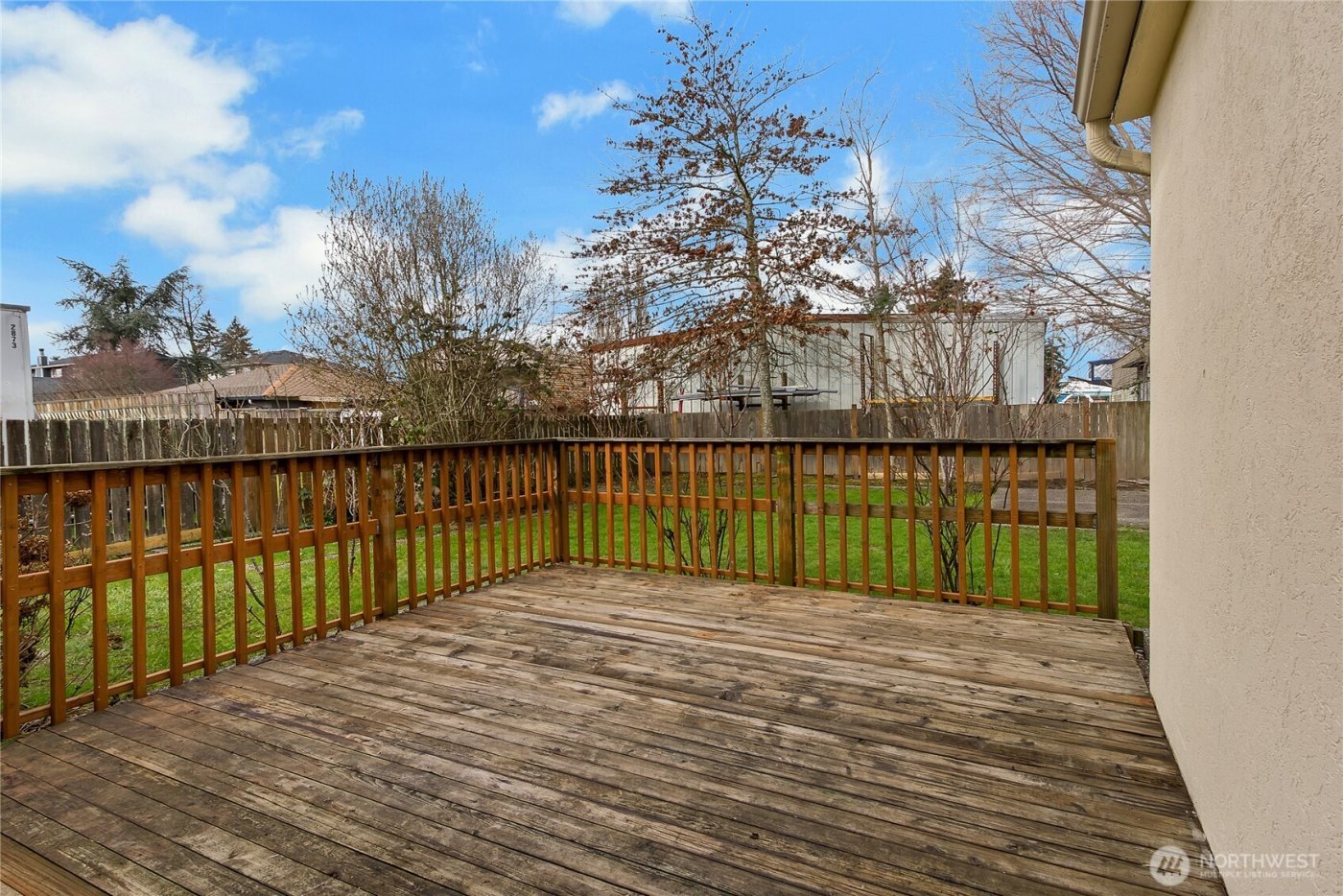 711 Le Lou Wa Place NE, Tacoma, WA 98422
