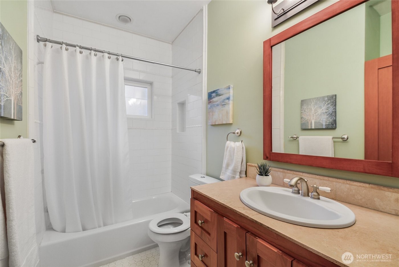 932 21st Avenue , Seattle, WA 98122