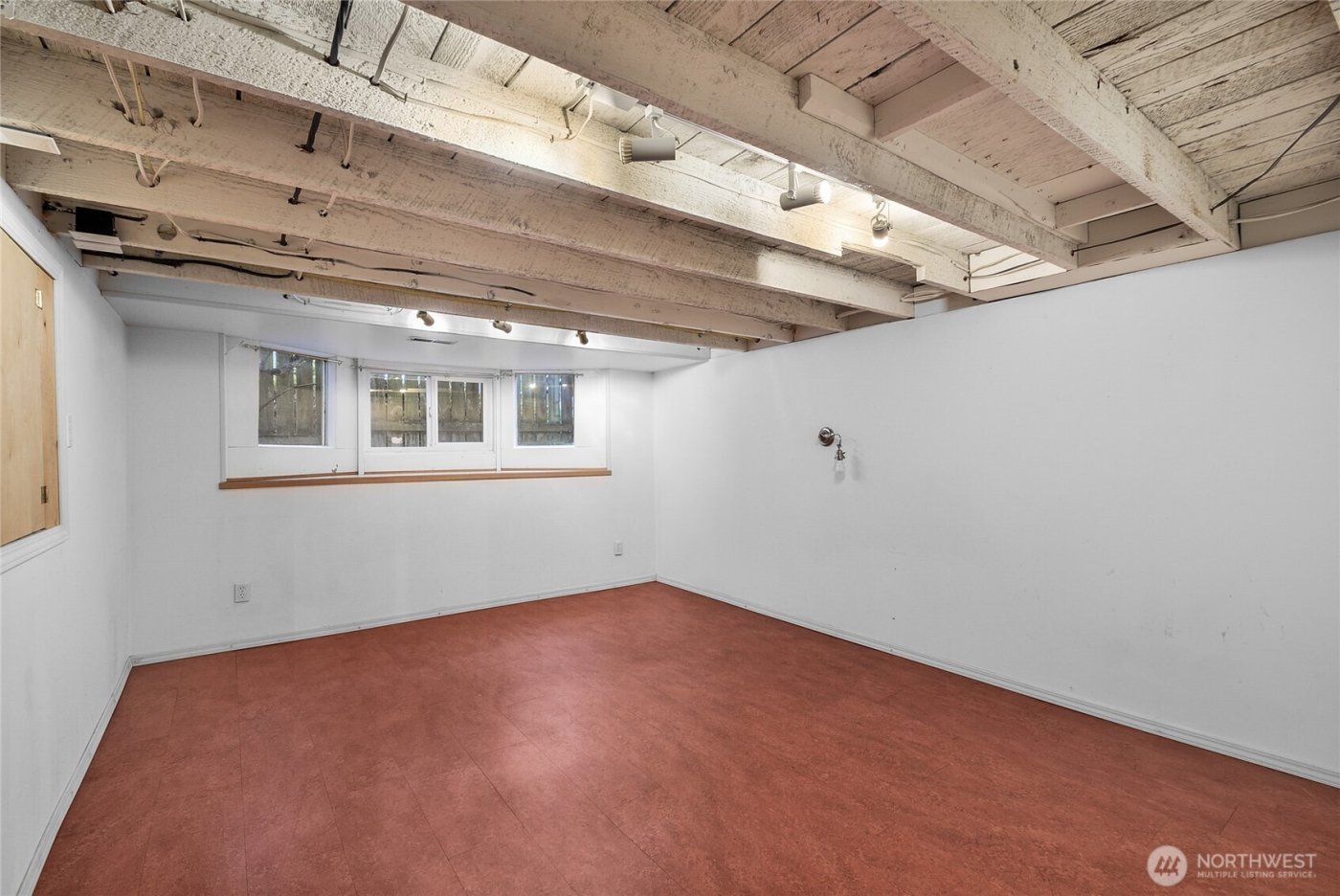 932 21st Avenue , Seattle, WA 98122