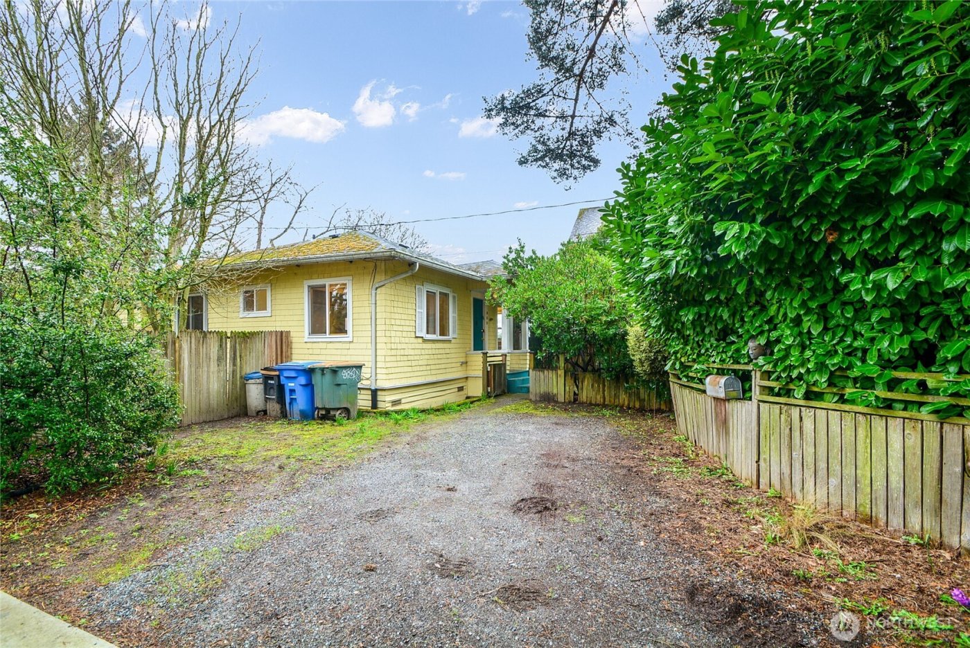 932 21st Avenue , Seattle, WA 98122