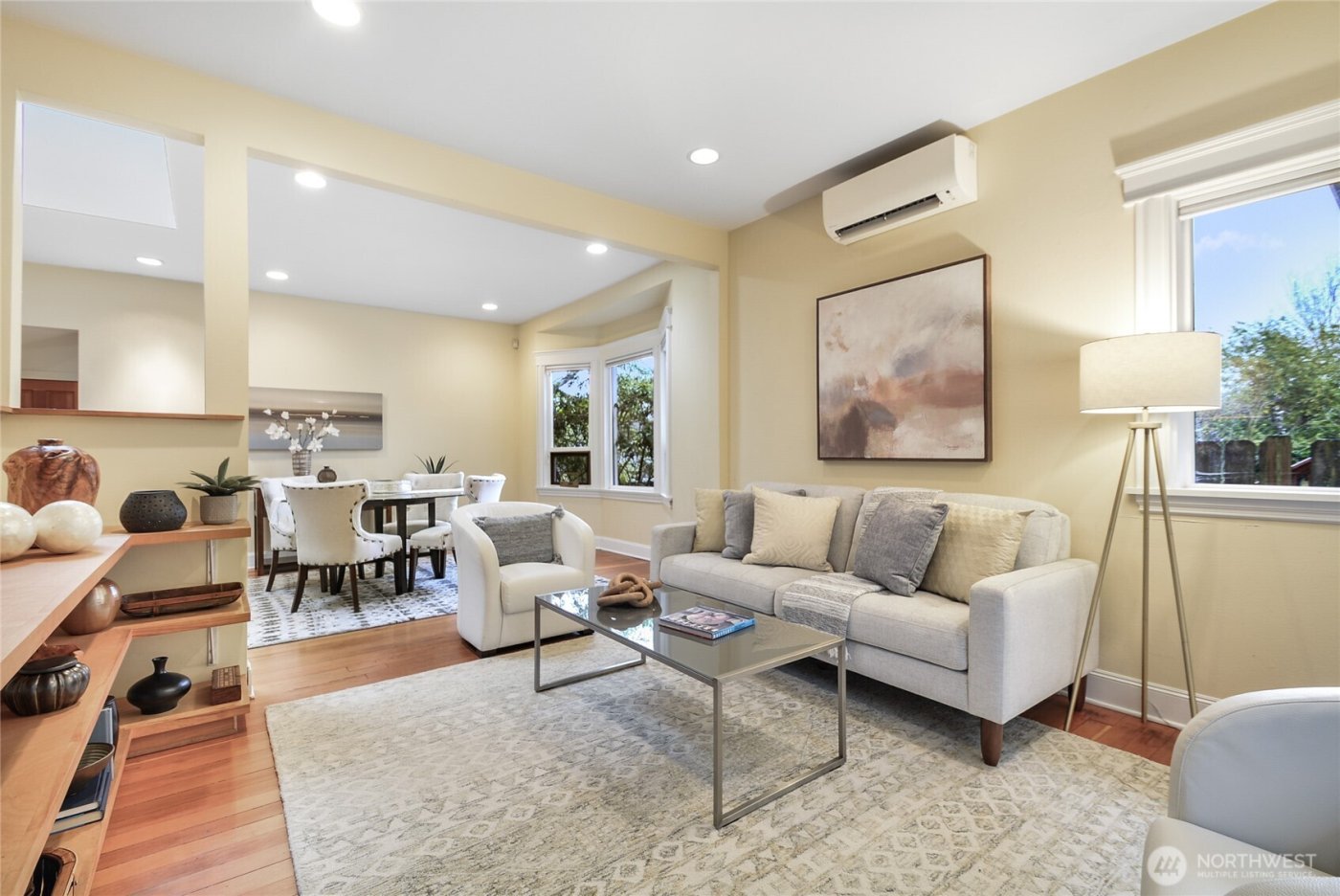 932 21st Avenue , Seattle, WA 98122