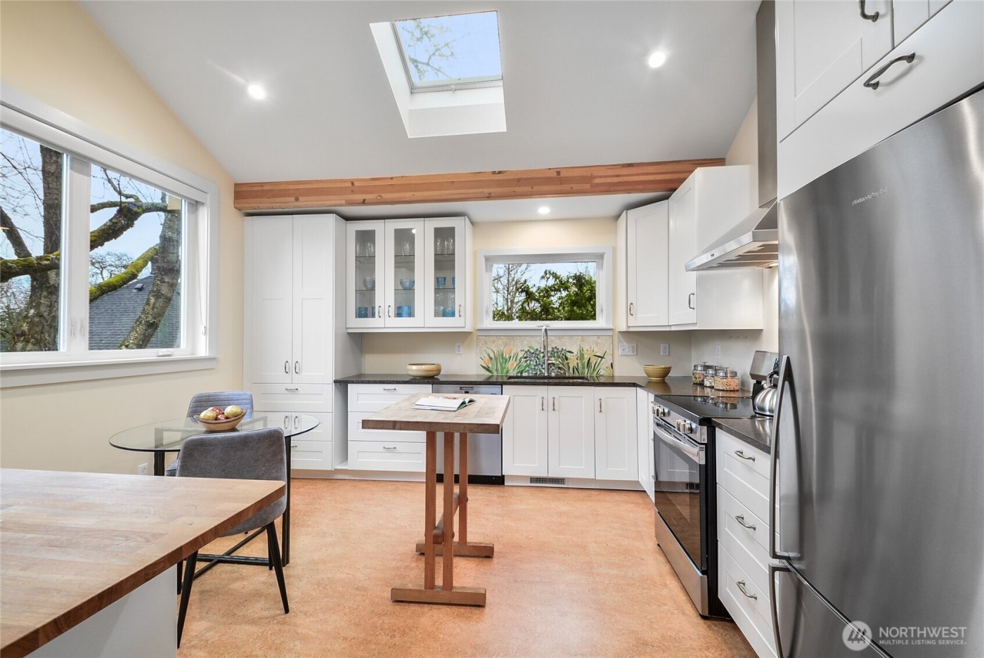 932 21st Avenue , Seattle, WA 98122