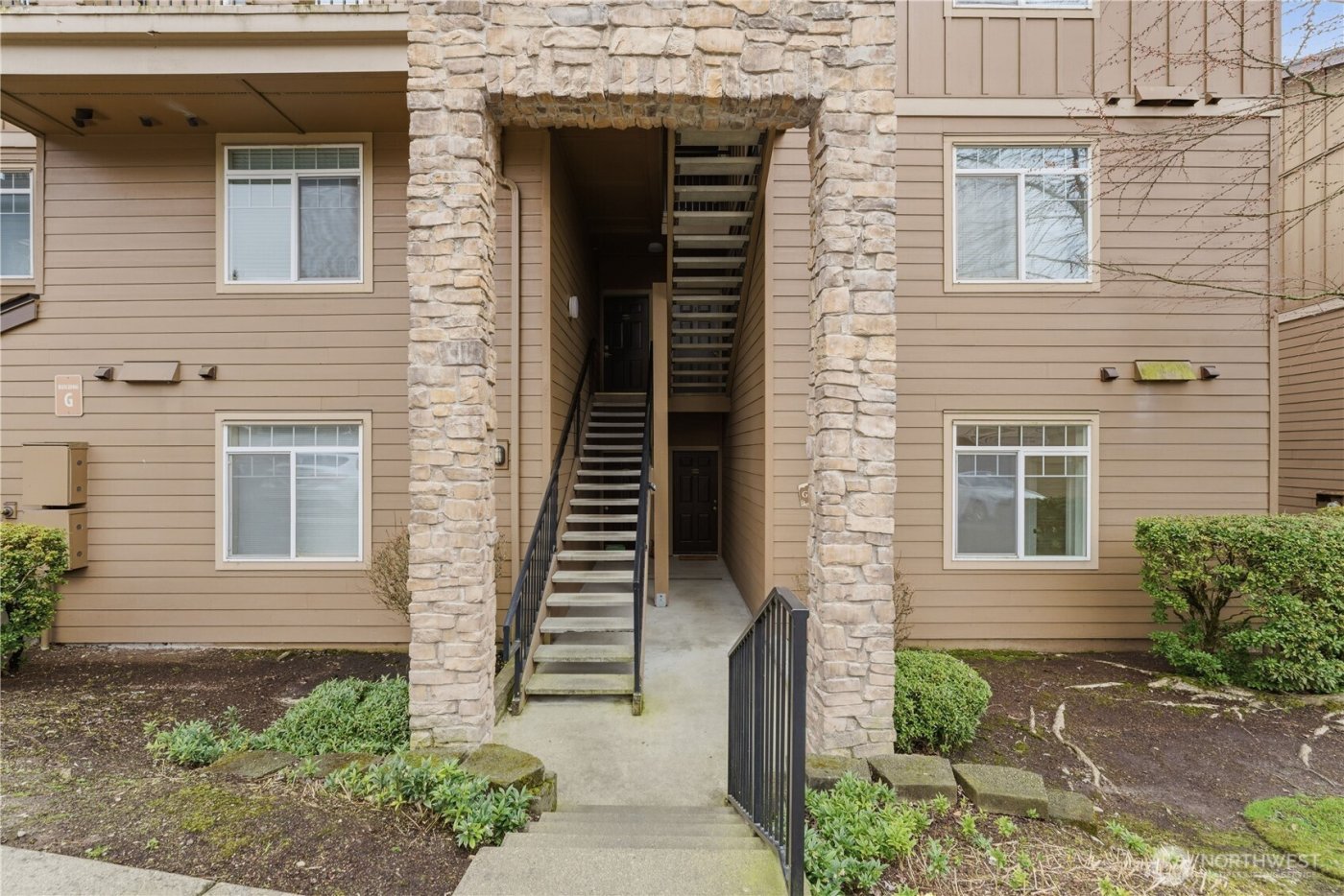 18930 Bothell-Everett Highway #G105, Bothell, WA 98012