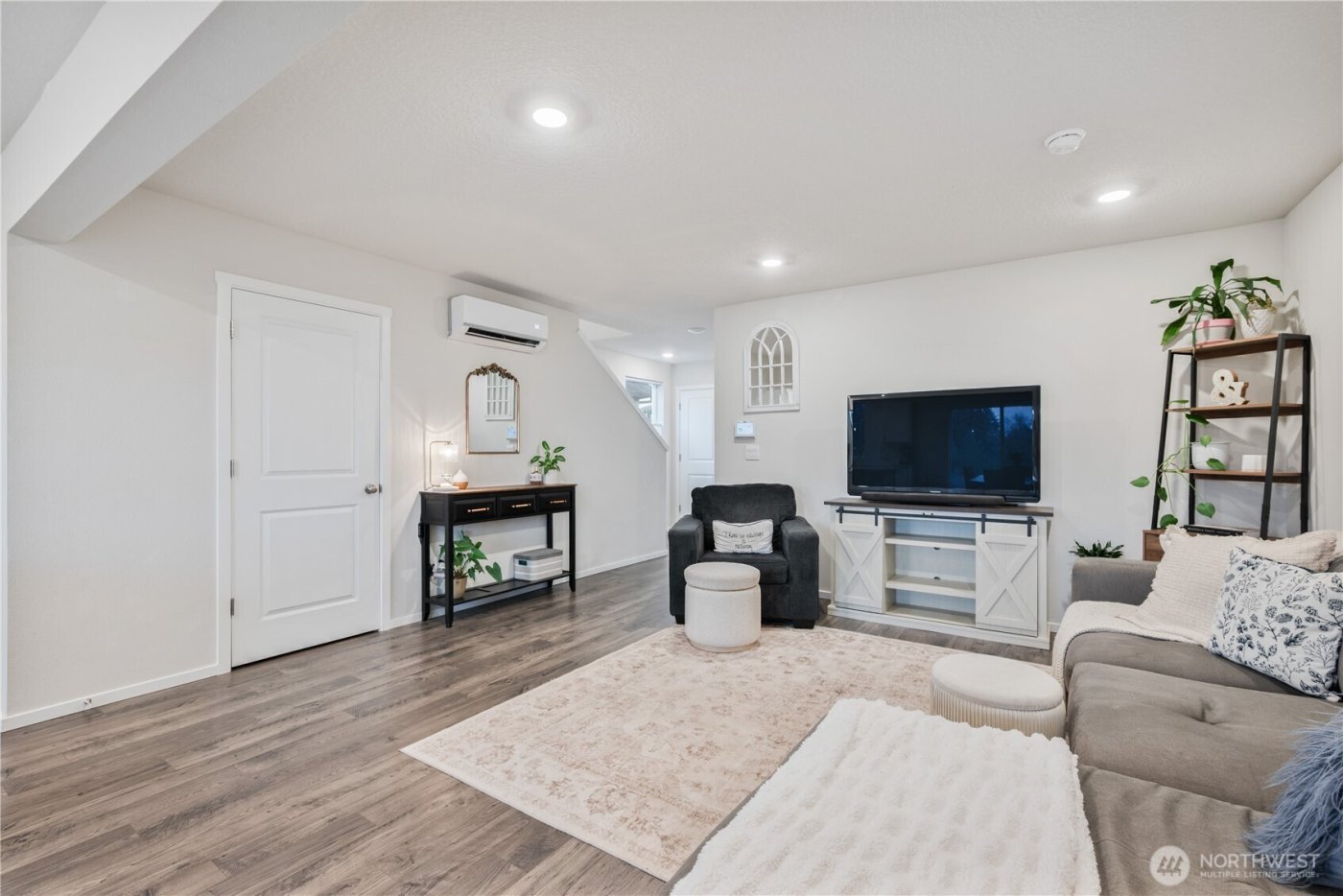 2800 N 3rd Way , Ridgefield, WA 98642