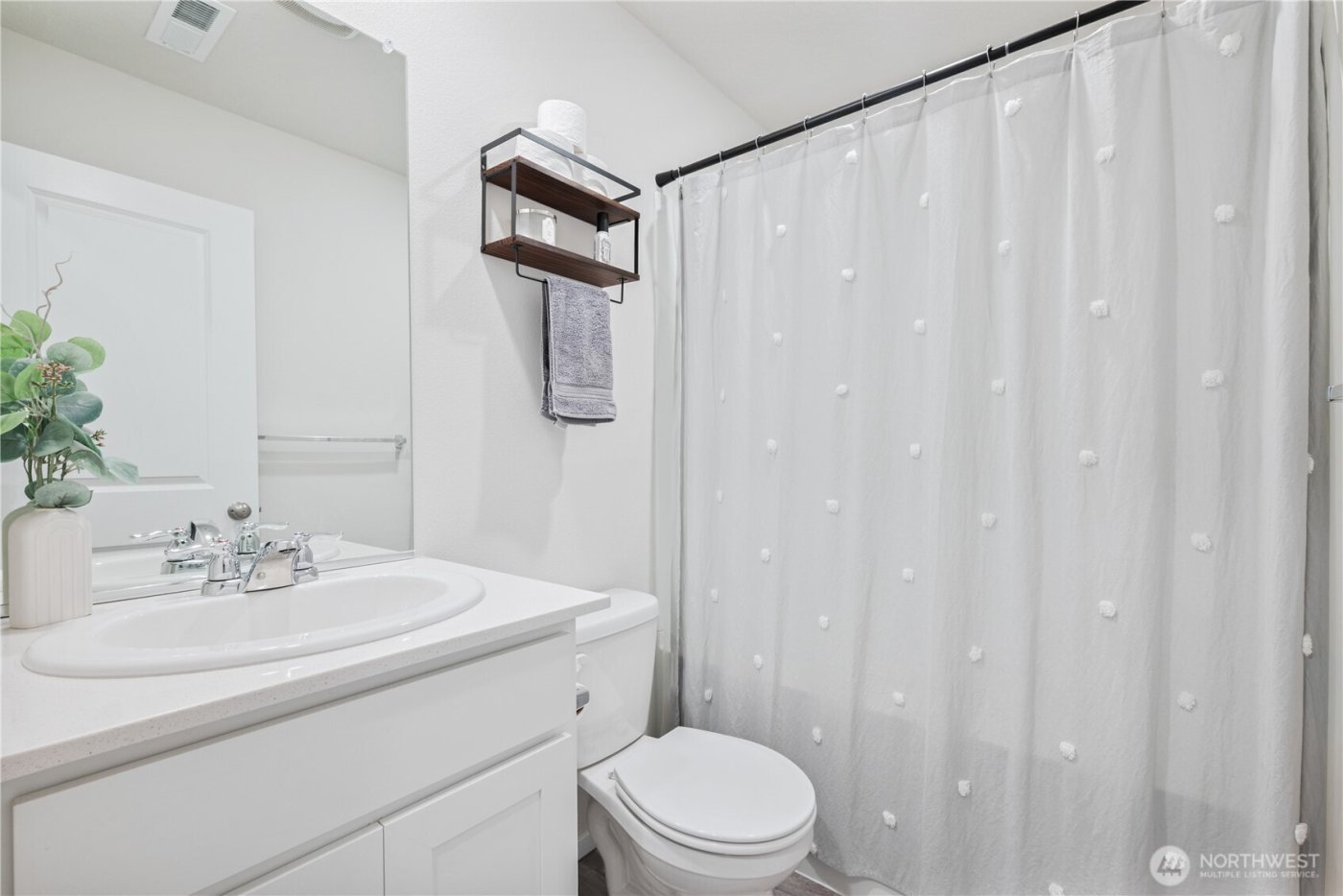 2800 N 3rd Way , Ridgefield, WA 98642