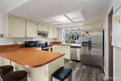 15401 Meridian Avenue N, Shoreline, WA 98133