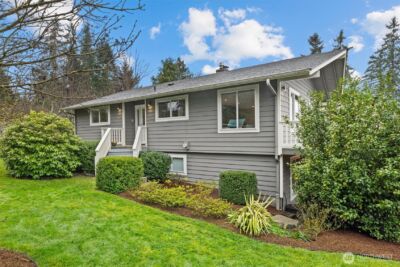 15919 NE 84th Avenue NE, Kenmore, WA 98028
