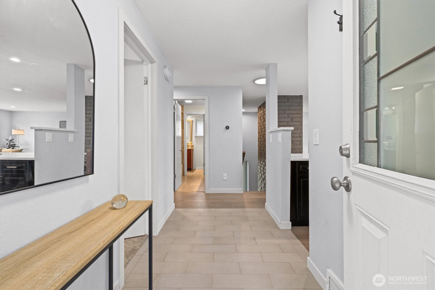 15919 NE 84th Avenue NE, Kenmore, WA 98028