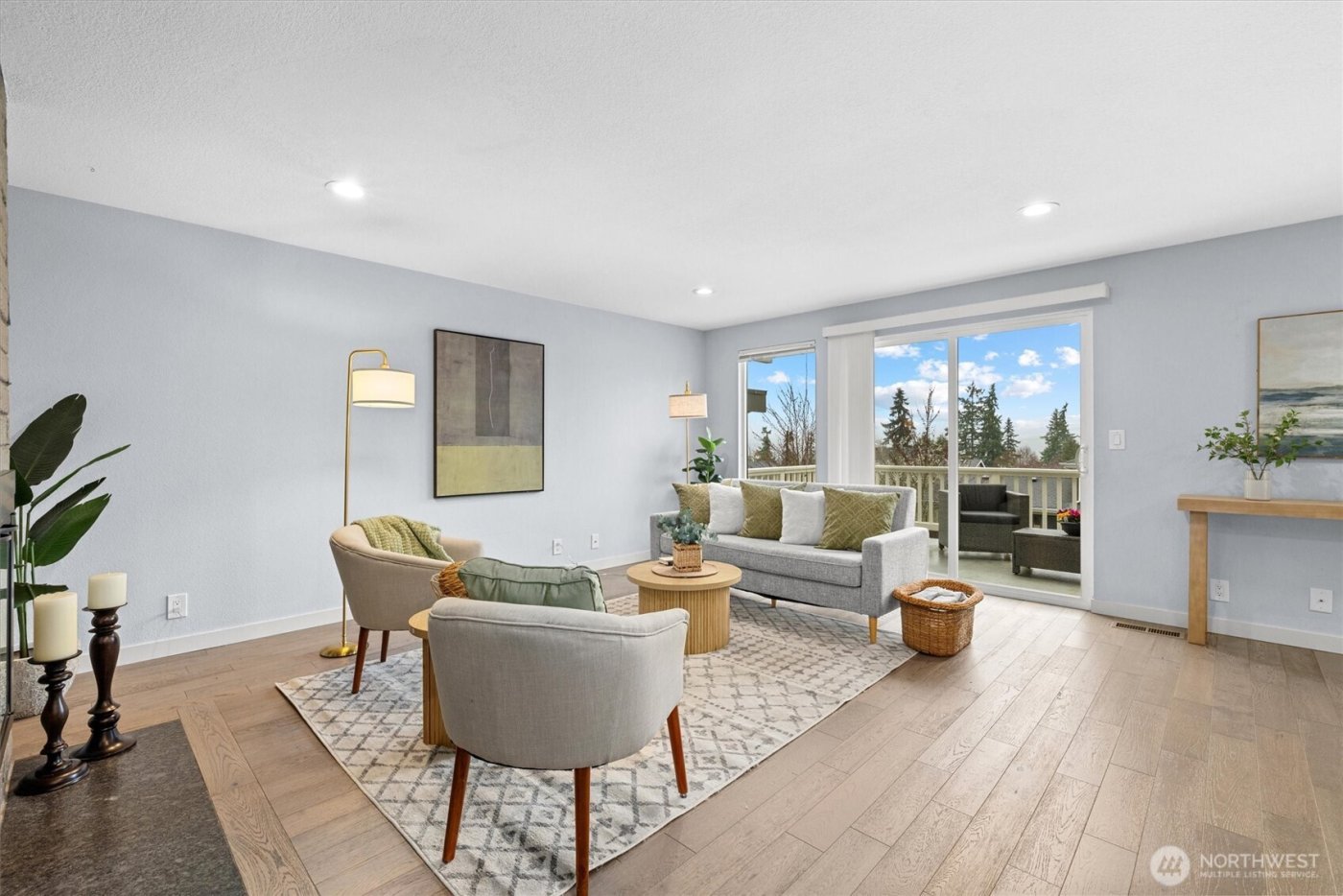 15919 NE 84th Avenue NE, Kenmore, WA 98028