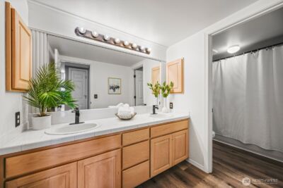 1354 32nd Avenue S, Seattle, WA 98144 - Photo 16