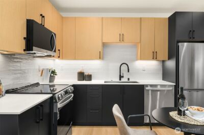 1457 22nd Avenue #A, Seattle, WA 98122 - Photo 8