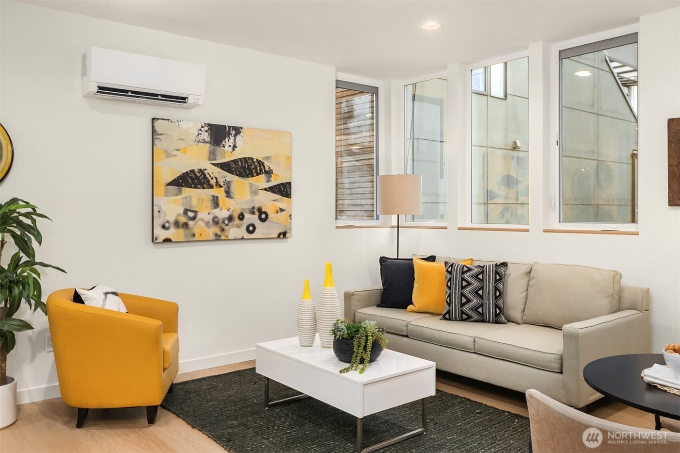 1457 22nd Avenue #A, Seattle, WA 98122