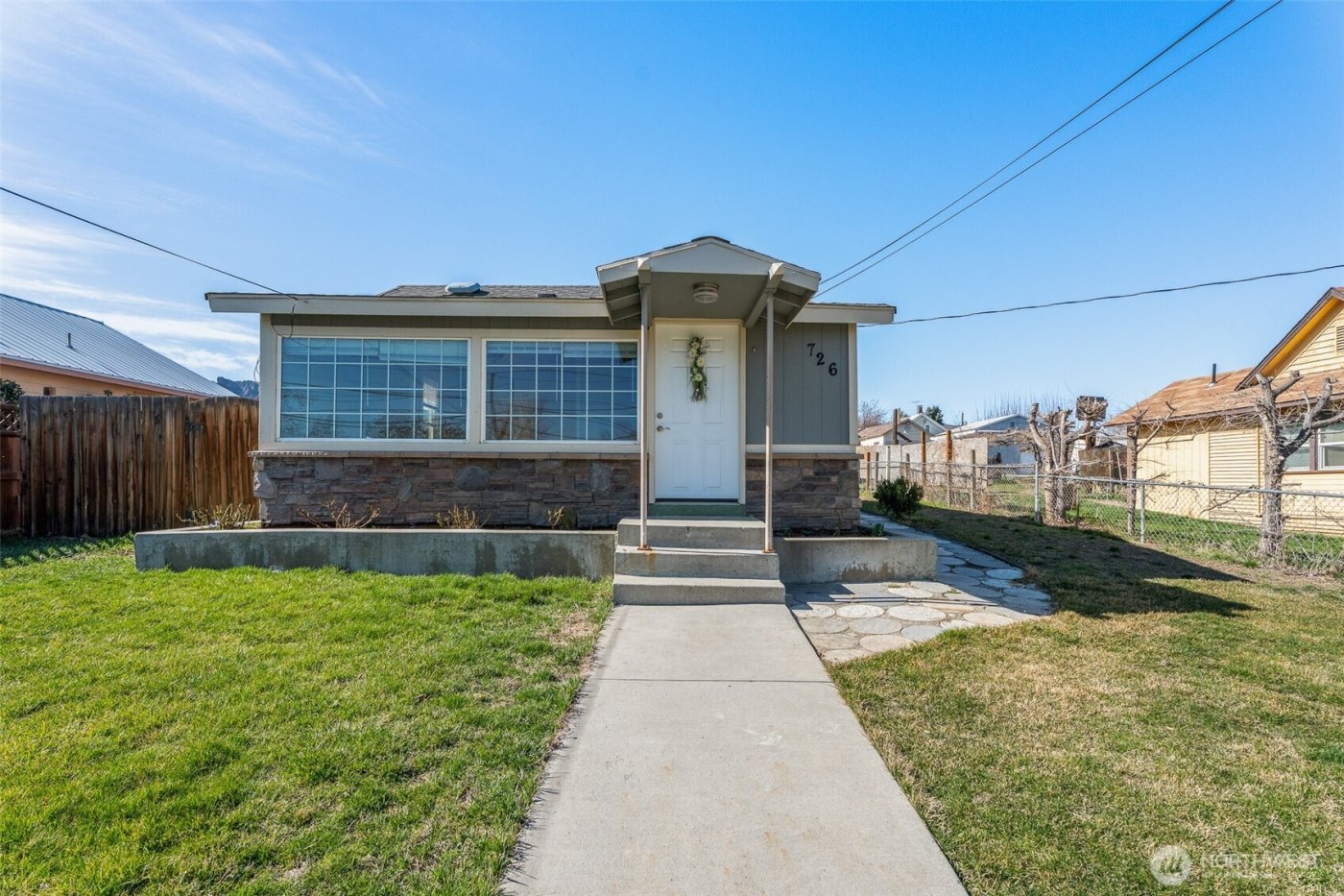 726 Methow Street , Wenatchee, WA 98801